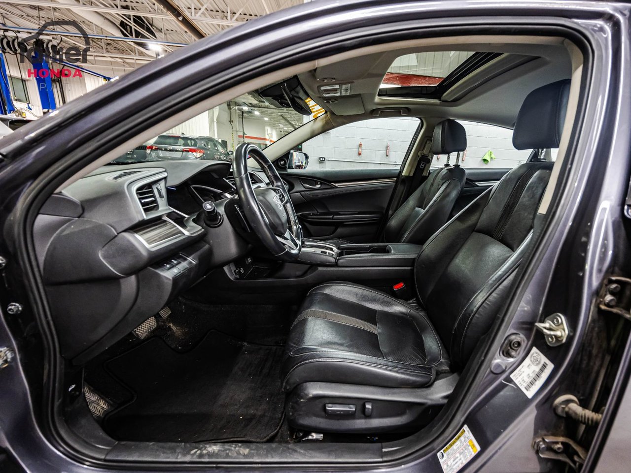 2021 Toyota Corolla - Image 20