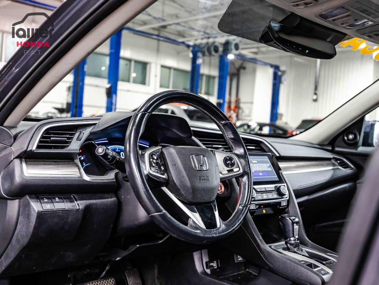 2021 Toyota Corolla - Image 21