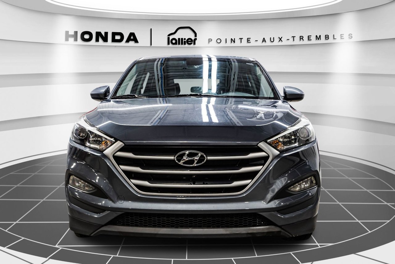 2019 Toyota Camry - Image 2