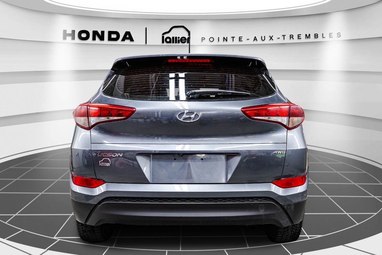 2019 Toyota Camry - Image 6