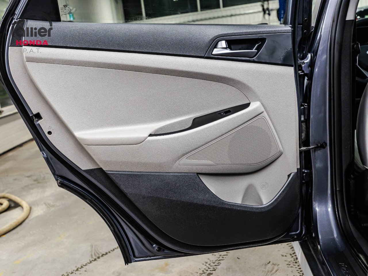 2019 Toyota Camry - Image 12