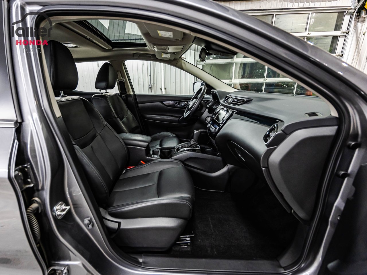 2026 Hyundai Kona Electric - Image 18