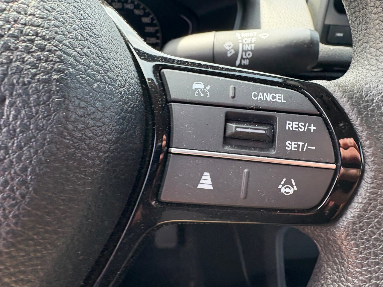 2025 Toyota Corolla - Image 8