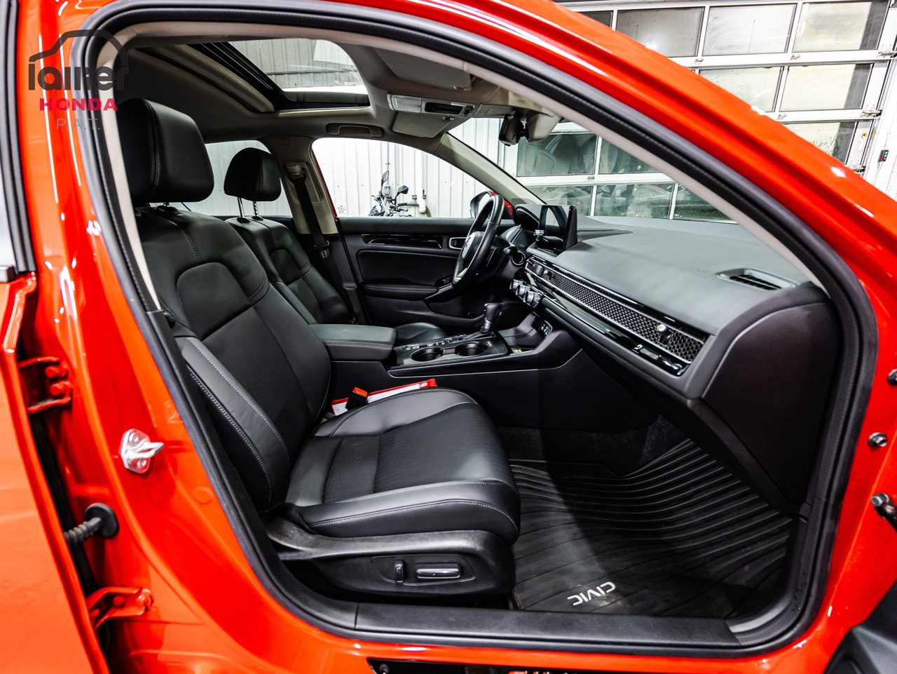 2021 Toyota Tacoma - Image 18