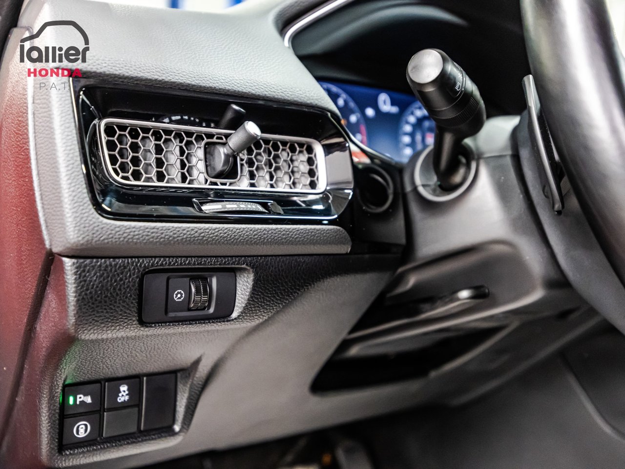 2021 Toyota Tacoma - Image 22