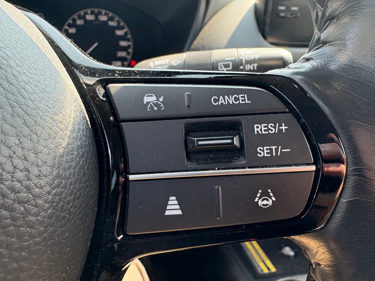 2024 Toyota Corolla - Image 8