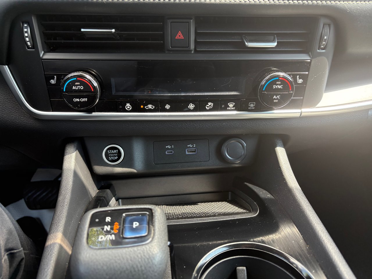 2025 Toyota Highlander - Image 9