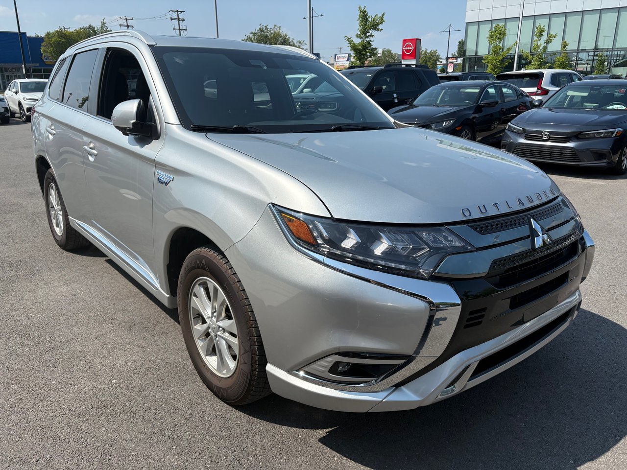 2022 Toyota Rav4 - Image 4