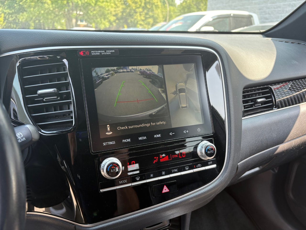 2022 Toyota Rav4 - Image 7