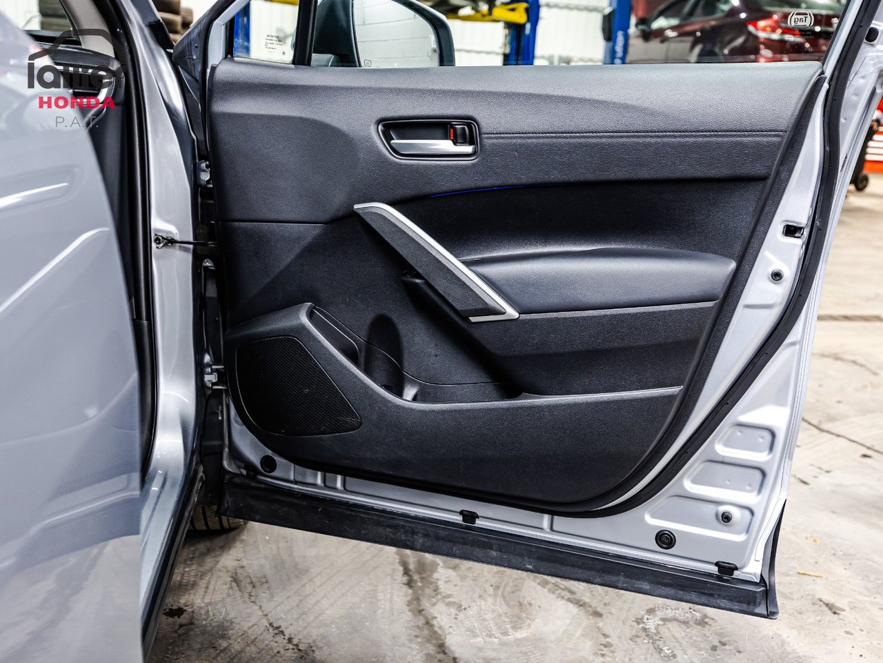 2021 Toyota Corolla - Image 17