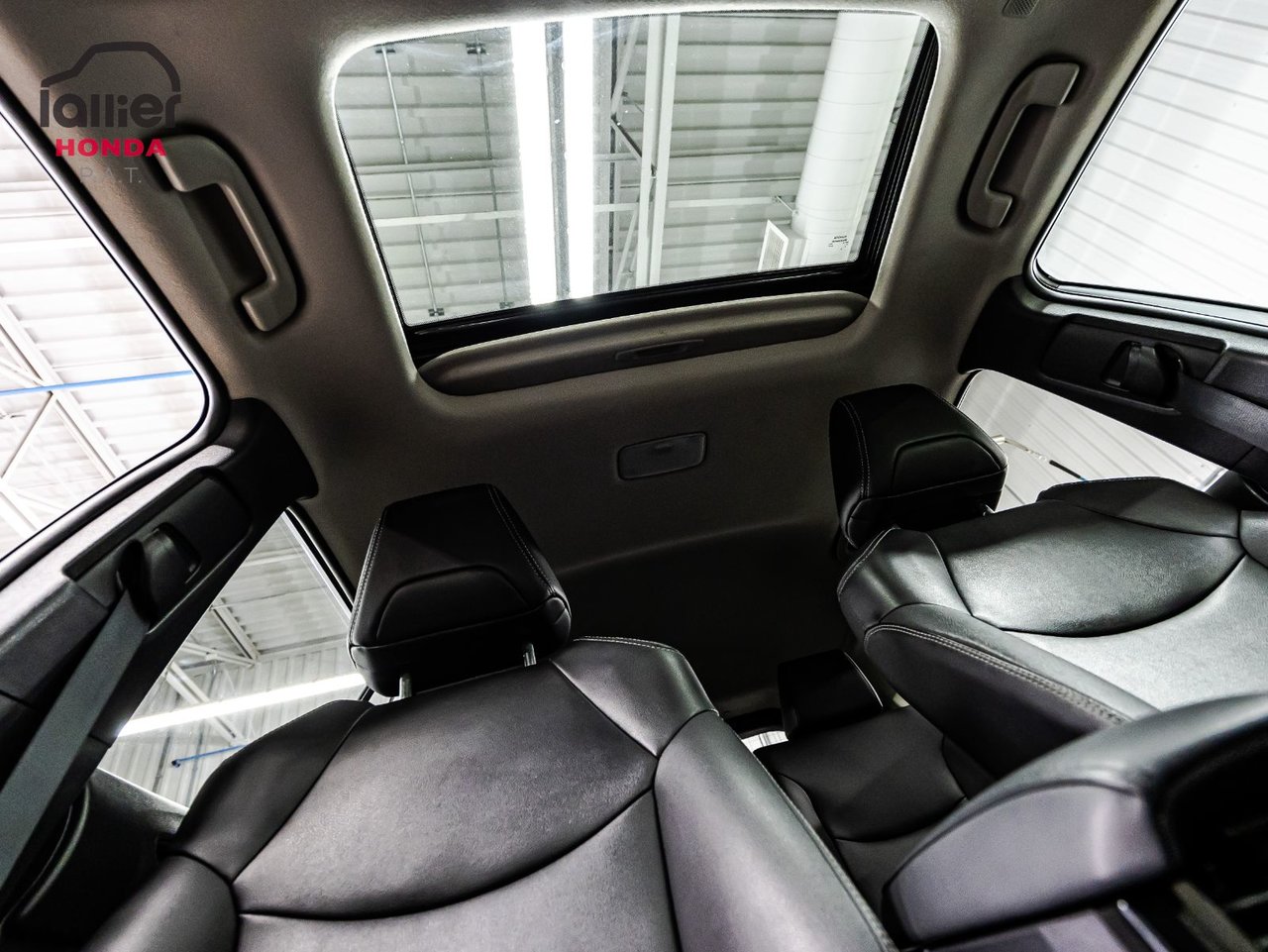 2021 Toyota Corolla - Image 19