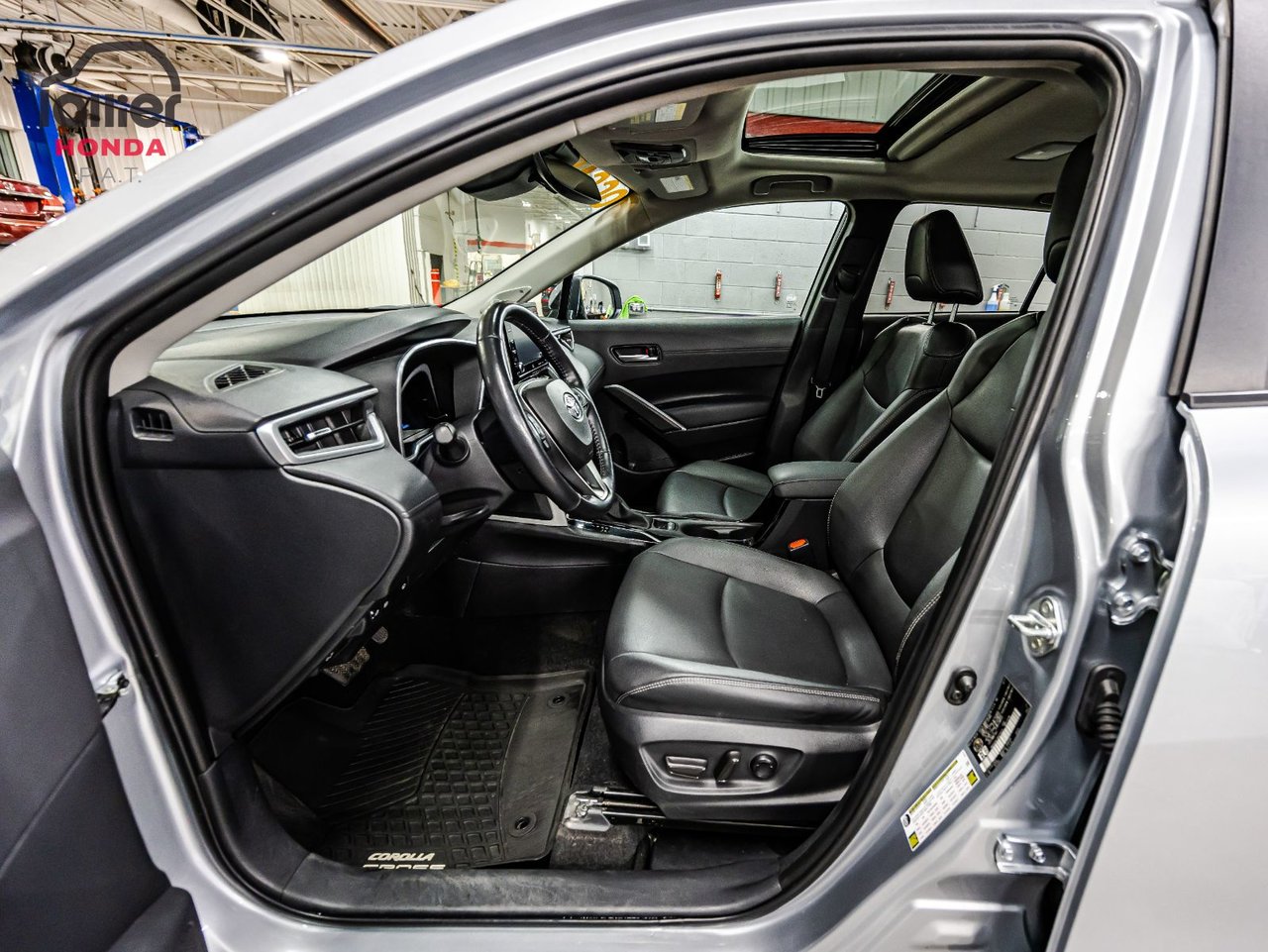 2021 Toyota Corolla - Image 20