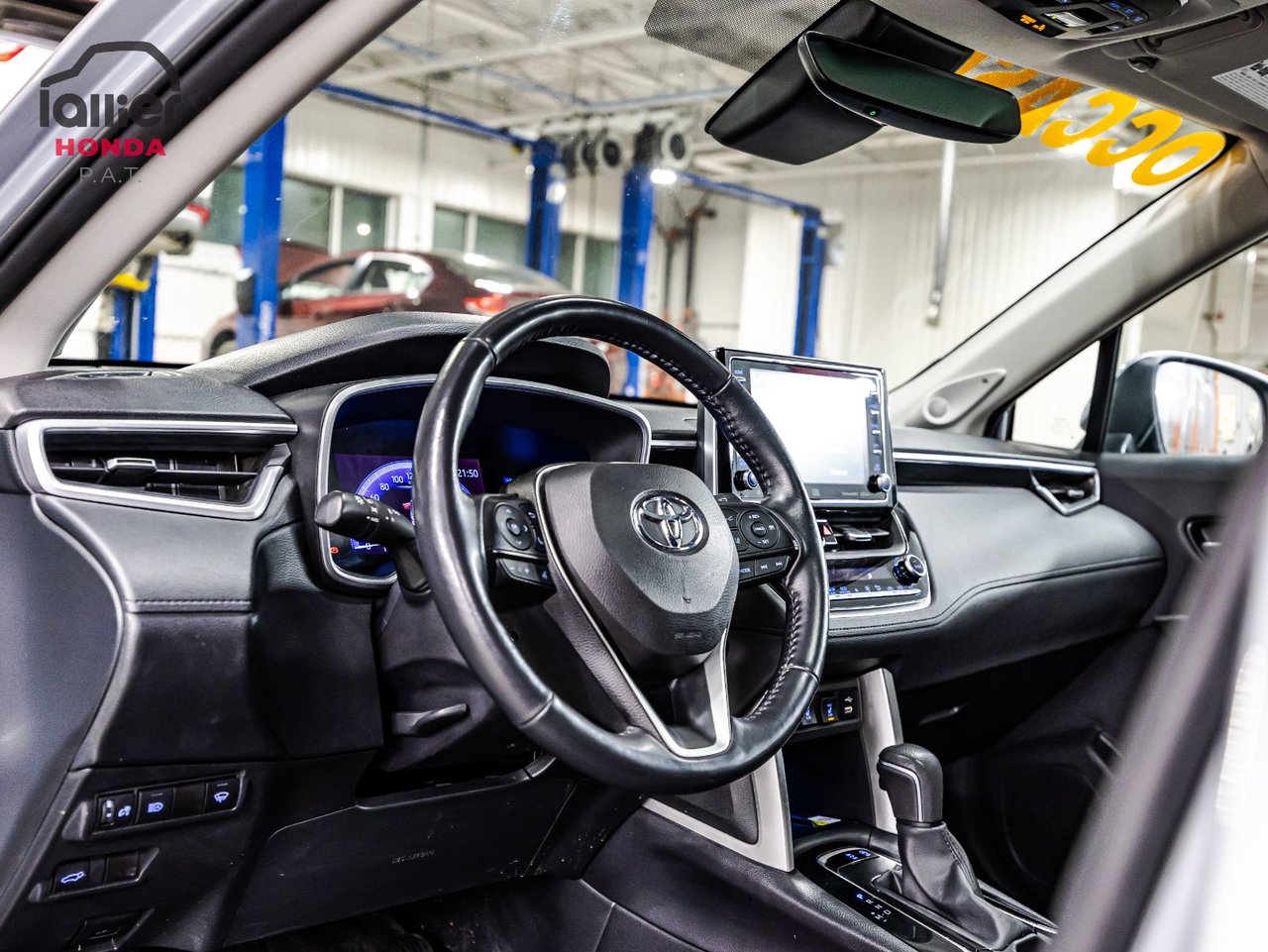 2021 Toyota Corolla - Image 21