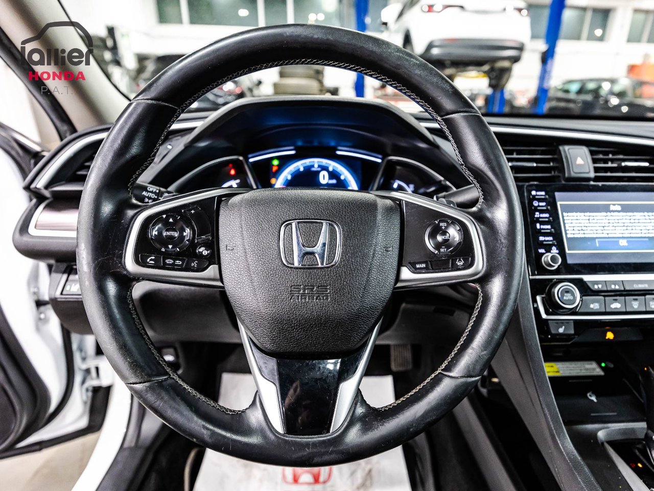 2025 Toyota Crown Signia - Image 23