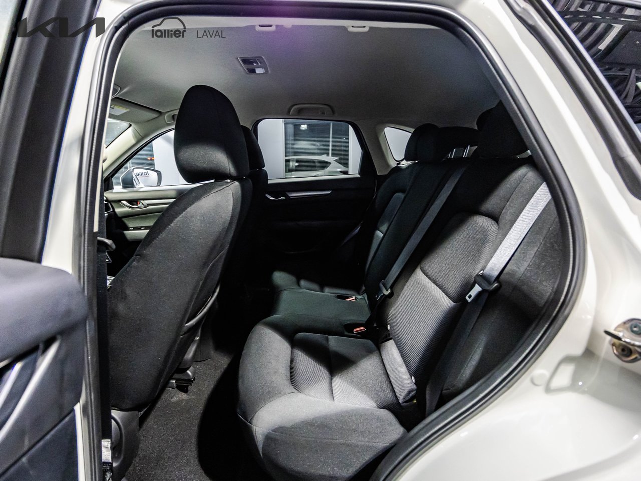 2023 Toyota Rav4 - Image 24