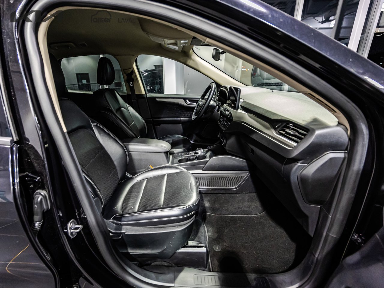 2016 Hyundai Elantra - Image 20
