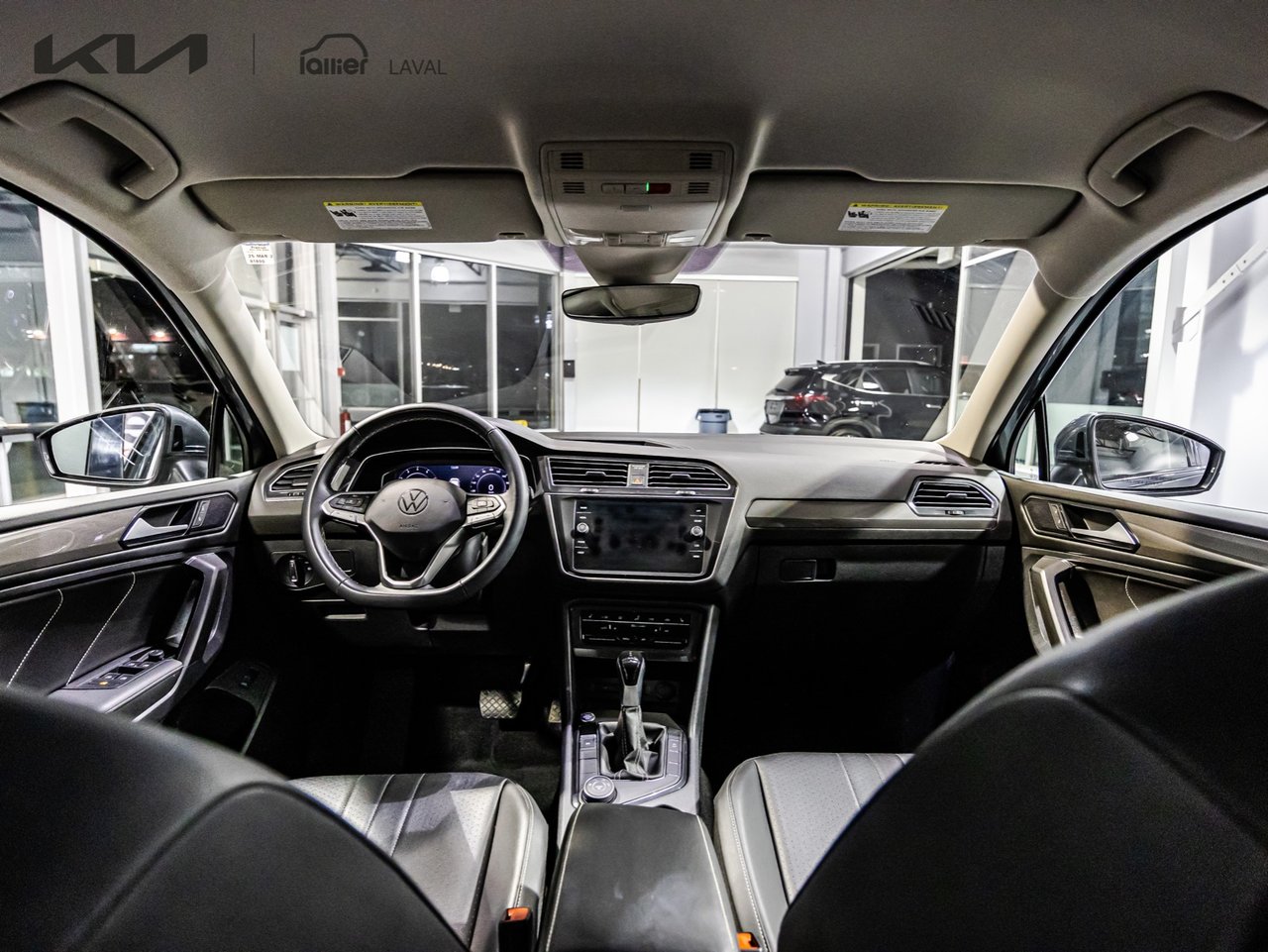 2017 Chevrolet Volt - Image 20
