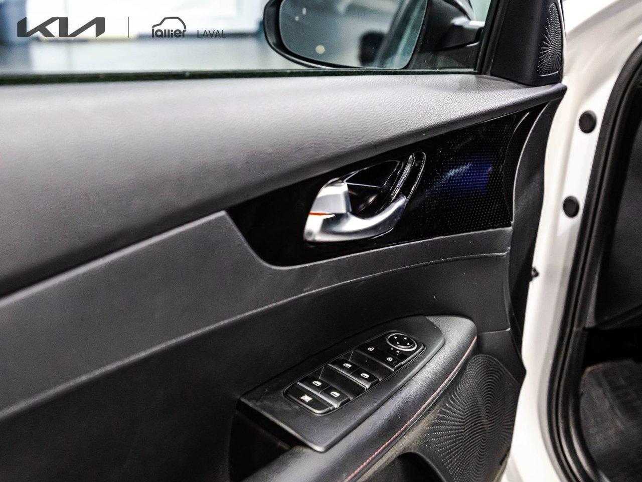 2019 Honda Civic - Image 25