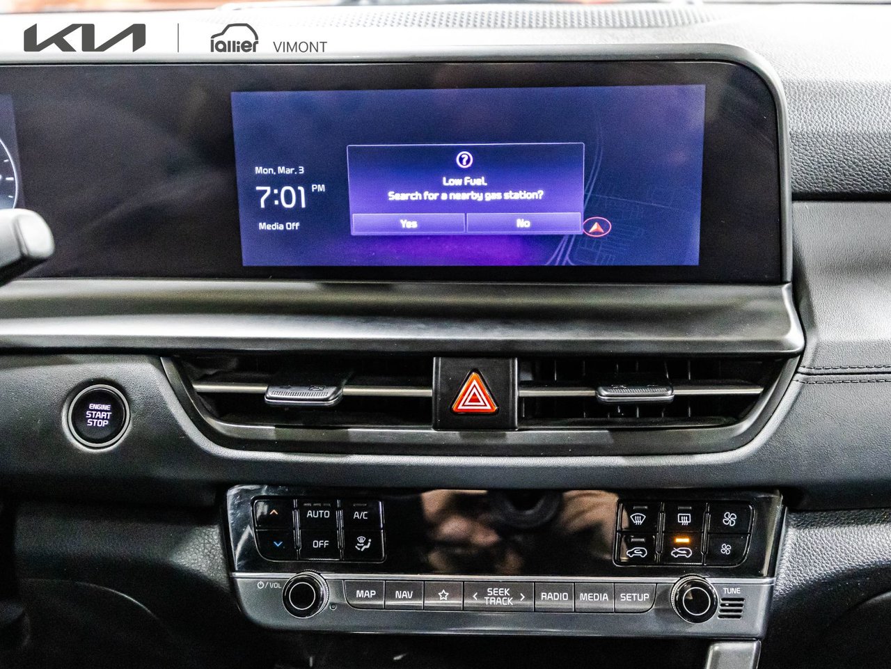 2022 Volvo XC60 - Image 12