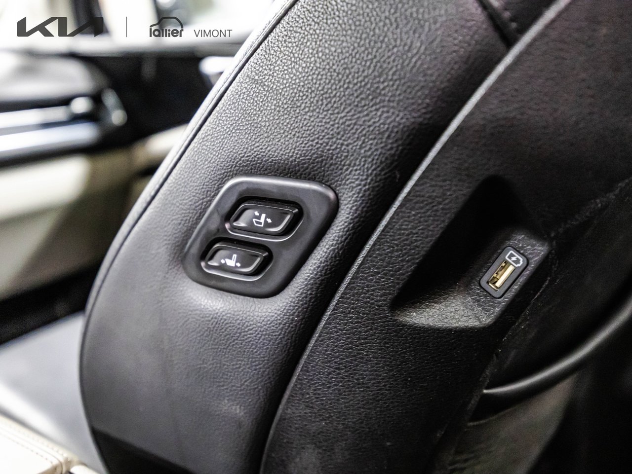2022 Ford F-150 - Image 28