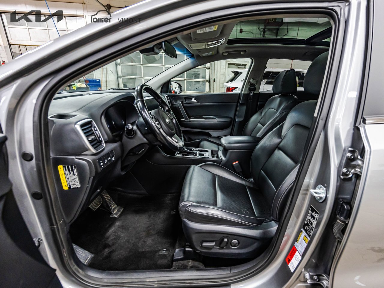2021 Ford  - Image 7