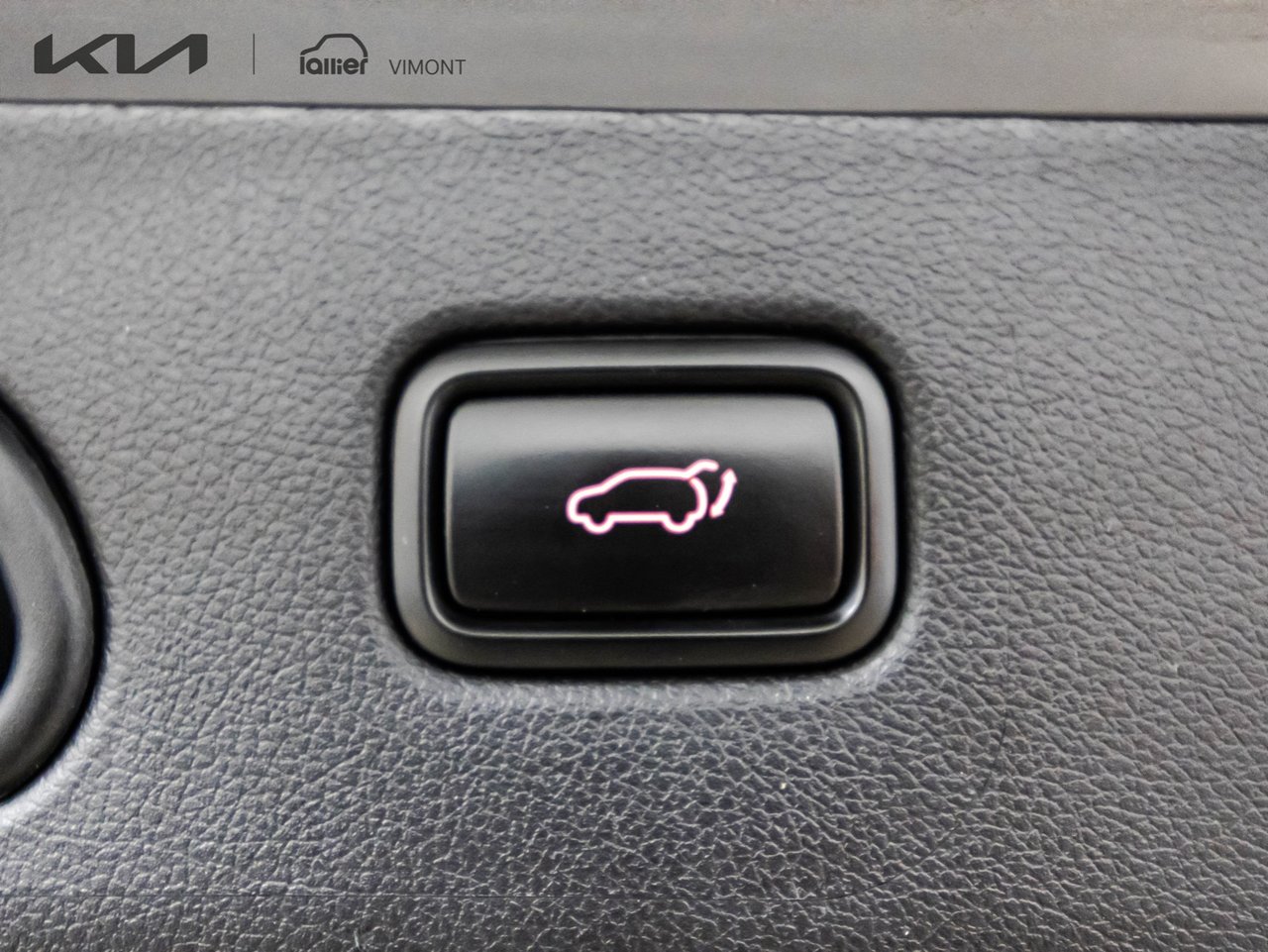 2021 Ford  - Image 26