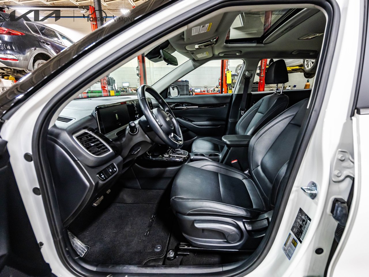 2024 Mitsubishi Mirage - Image 7
