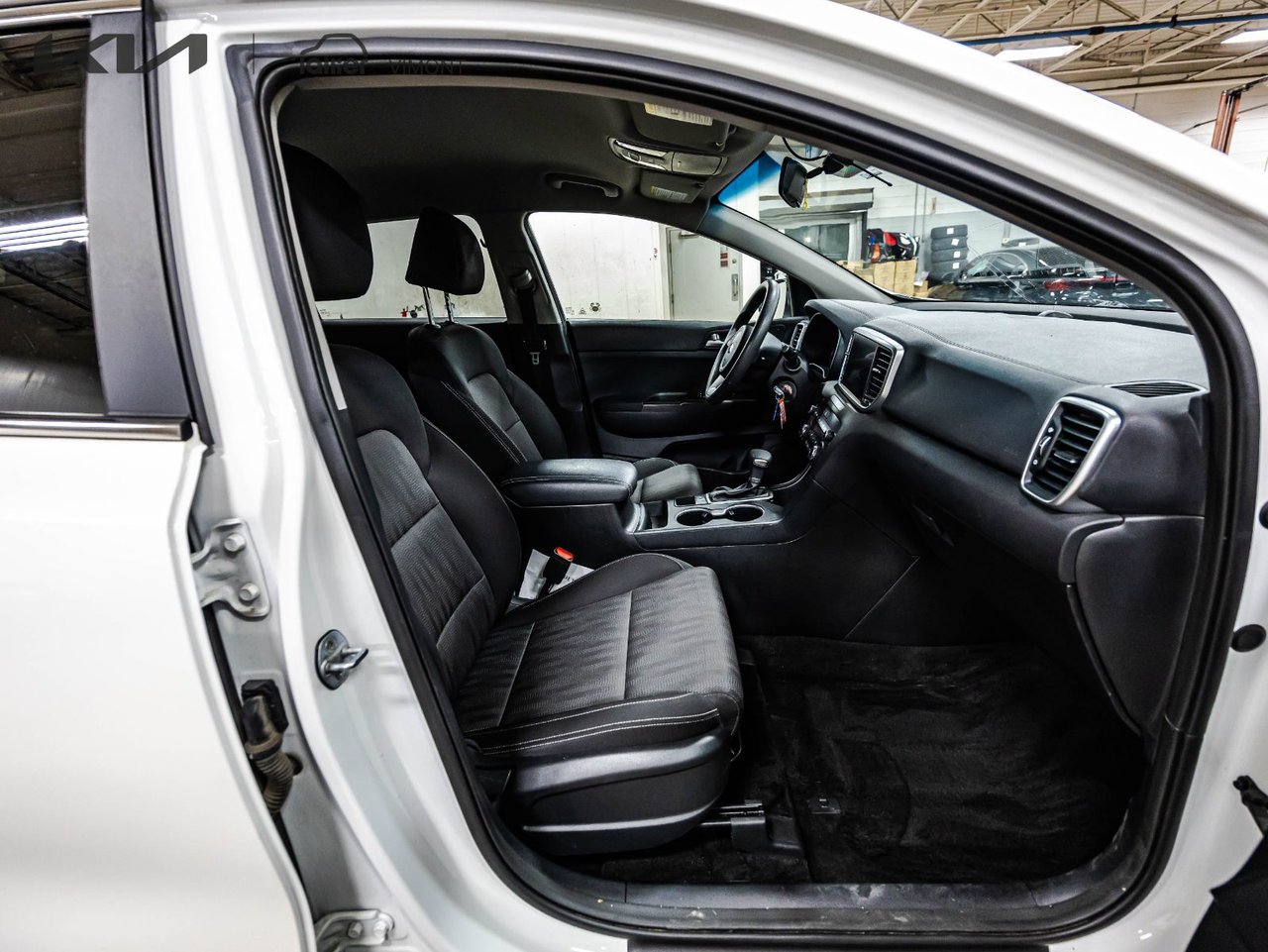 2026 Hyundai Kona - Image 9