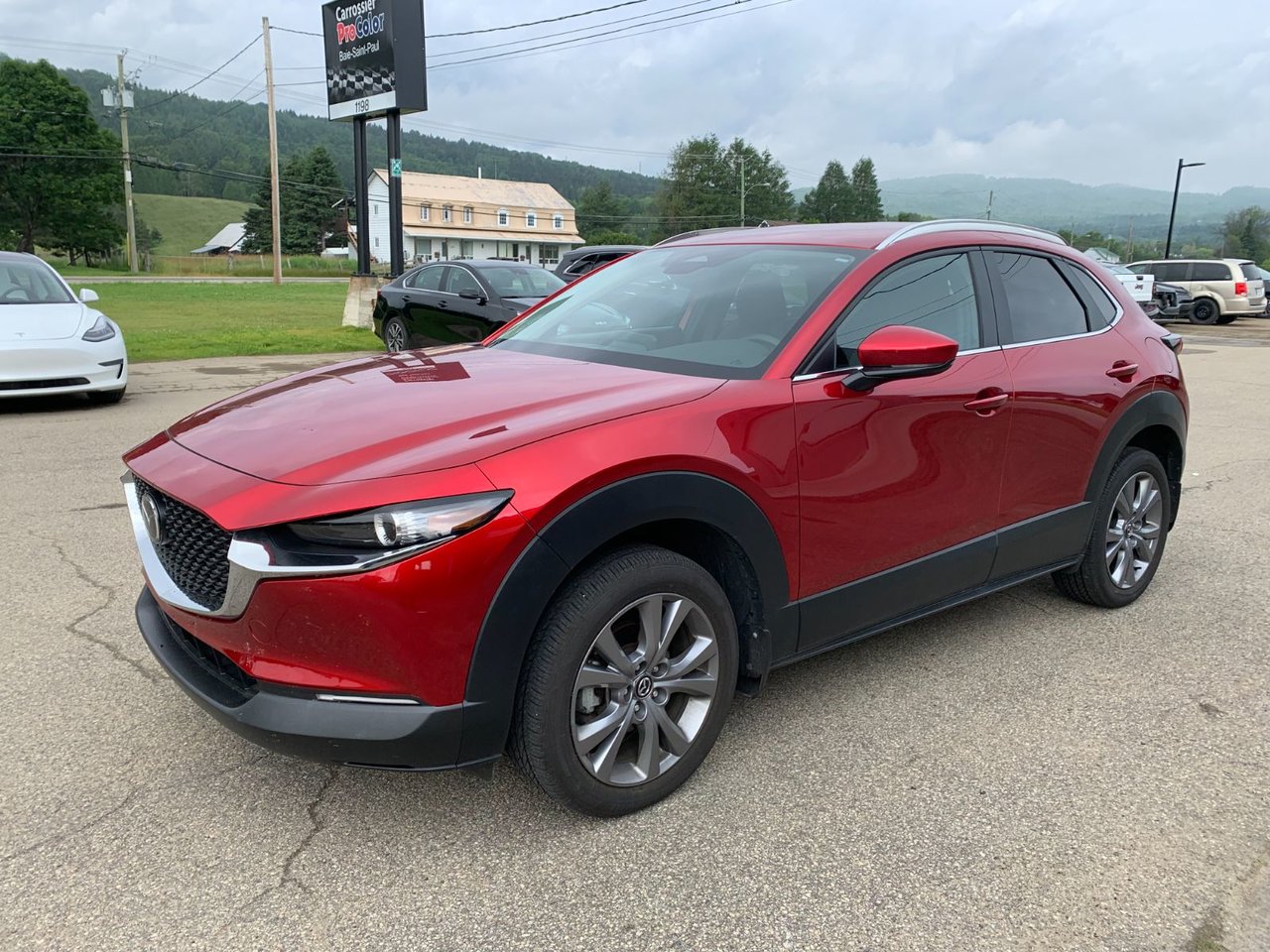 2023 Nissan Rogue - Image 2