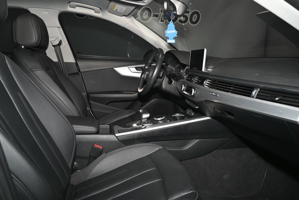 2024 Volvo XC60 - Image 4