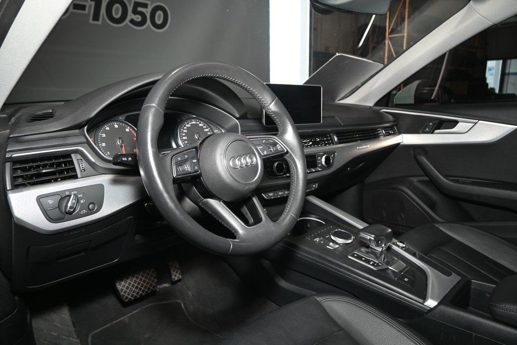 2024 Volvo XC60 - Image 12