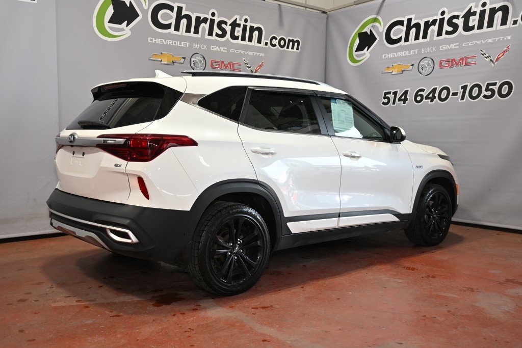 2026 Ford Explorer - Image 15