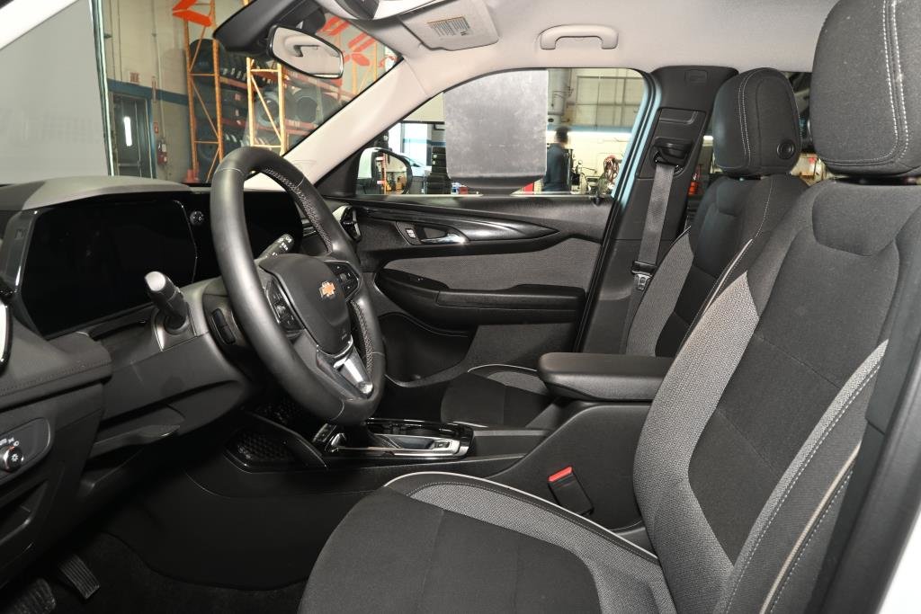 2026 Ford F-150 - Image 9