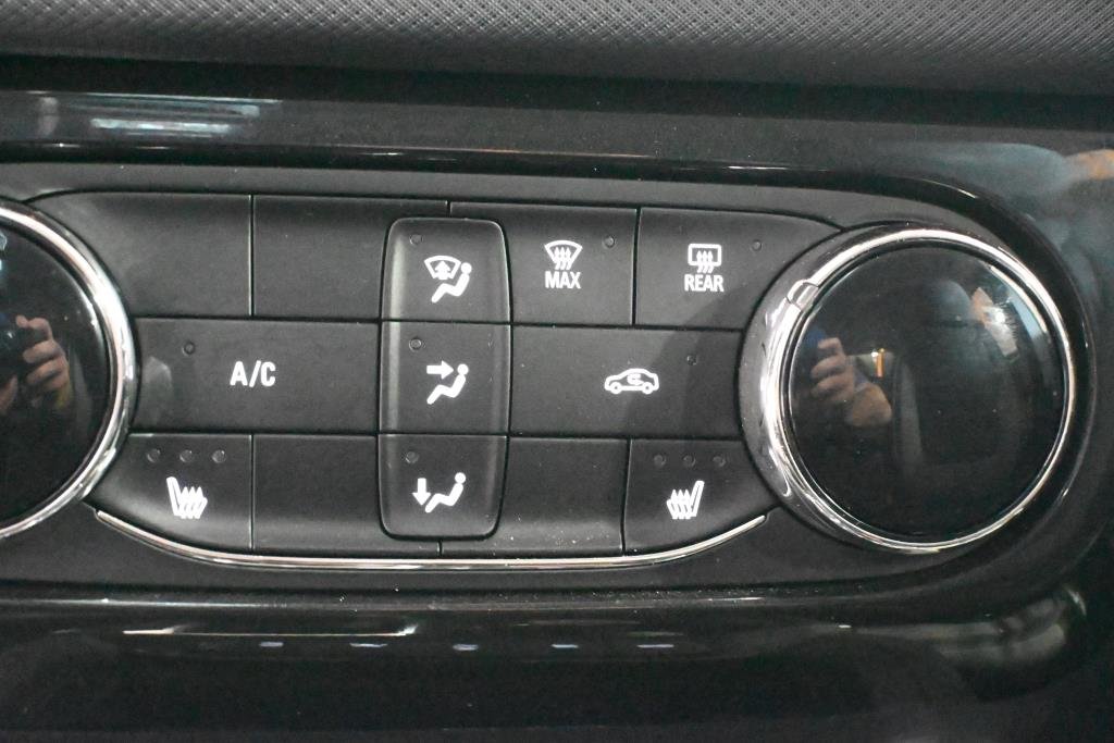 2026 Ford F-150 - Image 12