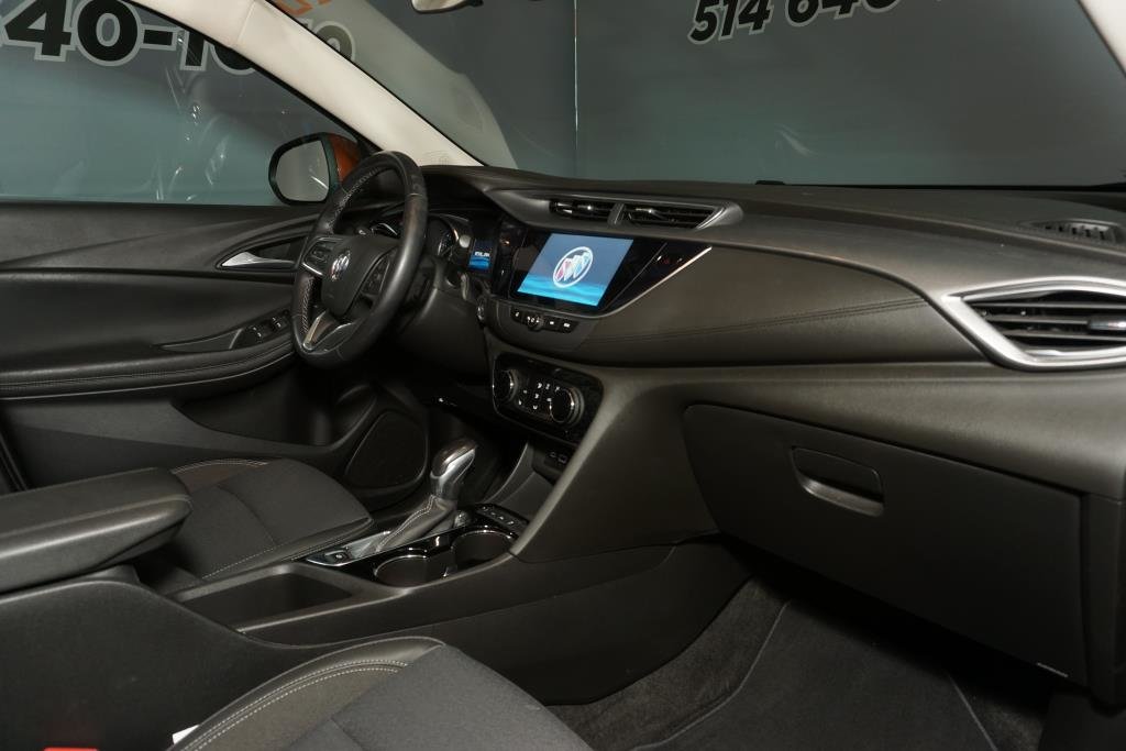 2022 Volvo XC60 Recharge - Image 14