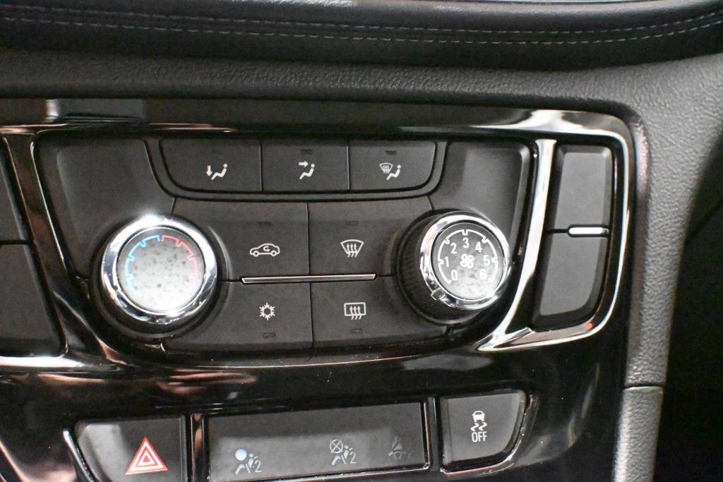 2020 Kia Sportage - Image 11