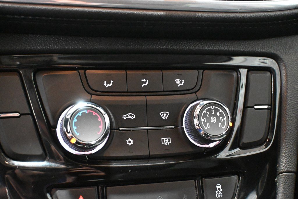 2021 Toyota Corolla - Image 8
