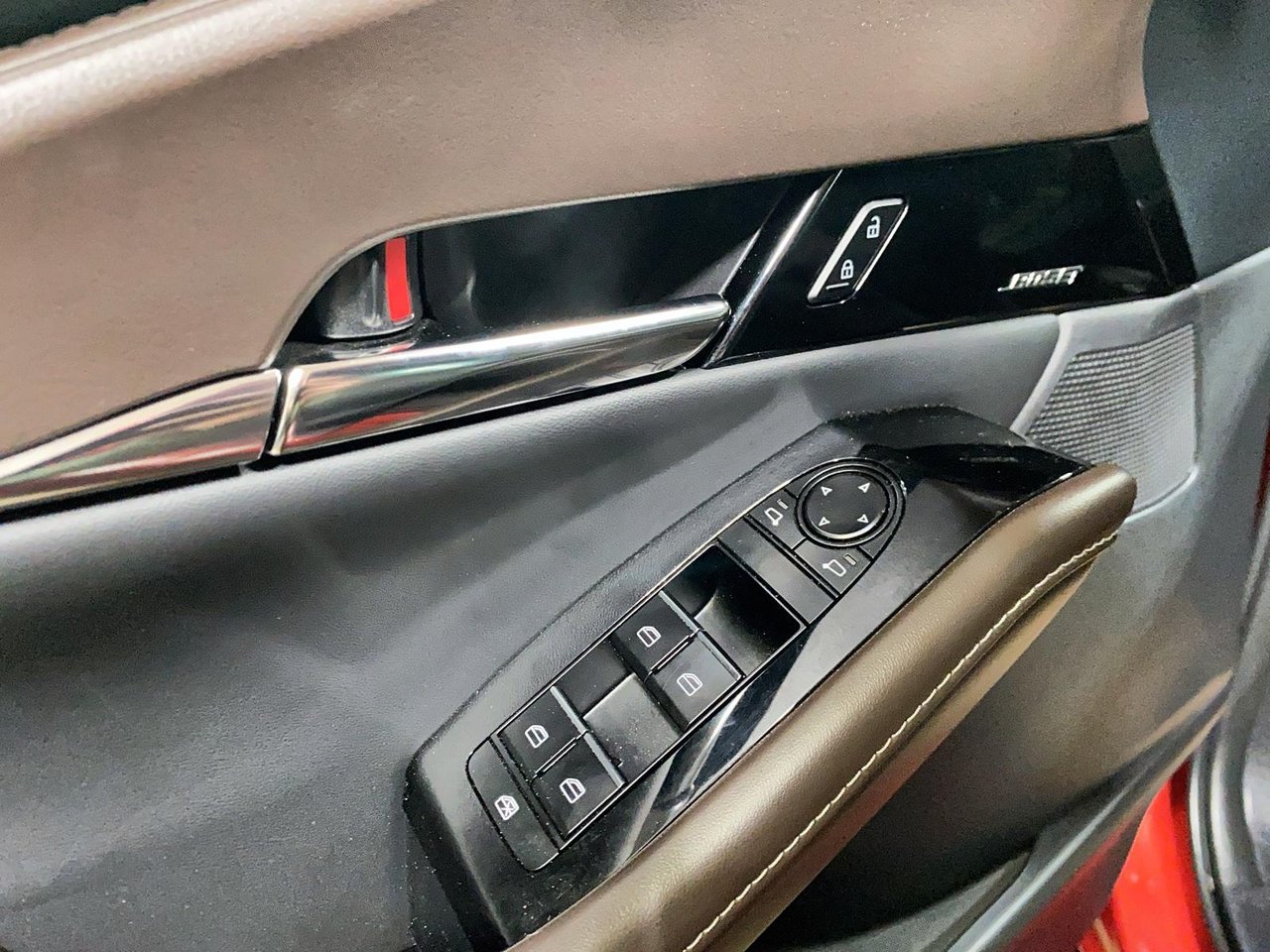 2022 Toyota Corolla - Image 10