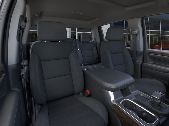 2022 Volvo XC40 - Image 6