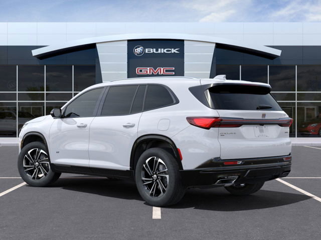 2023 Chevrolet Equinox - Image 3