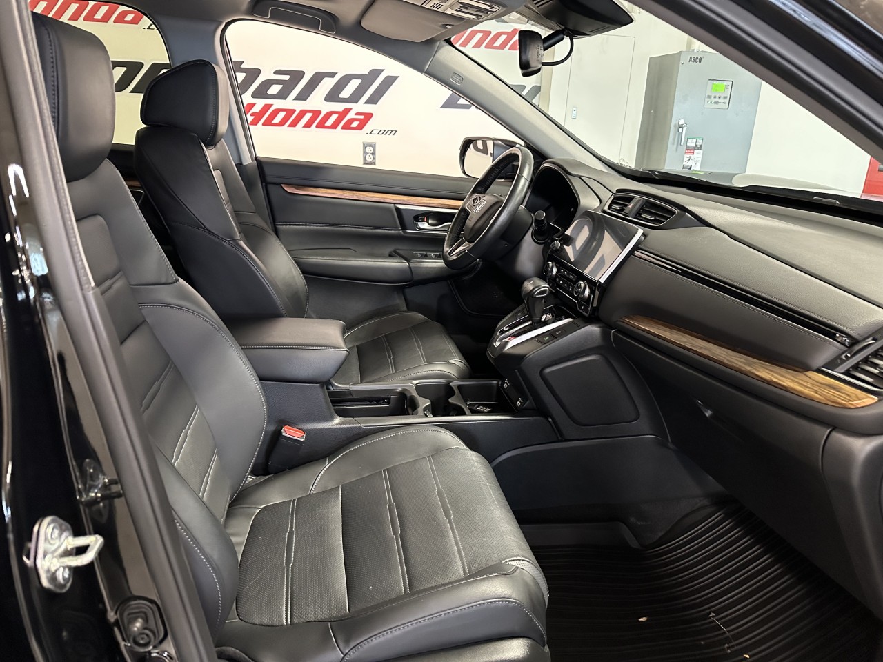 2026 Kia EV9 - Image 17