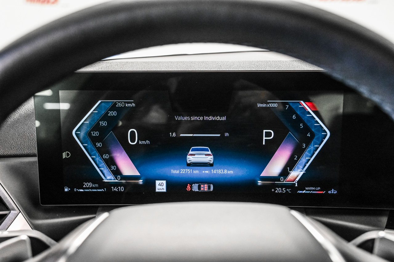 2020 Toyota Prius Prime - Image 18
