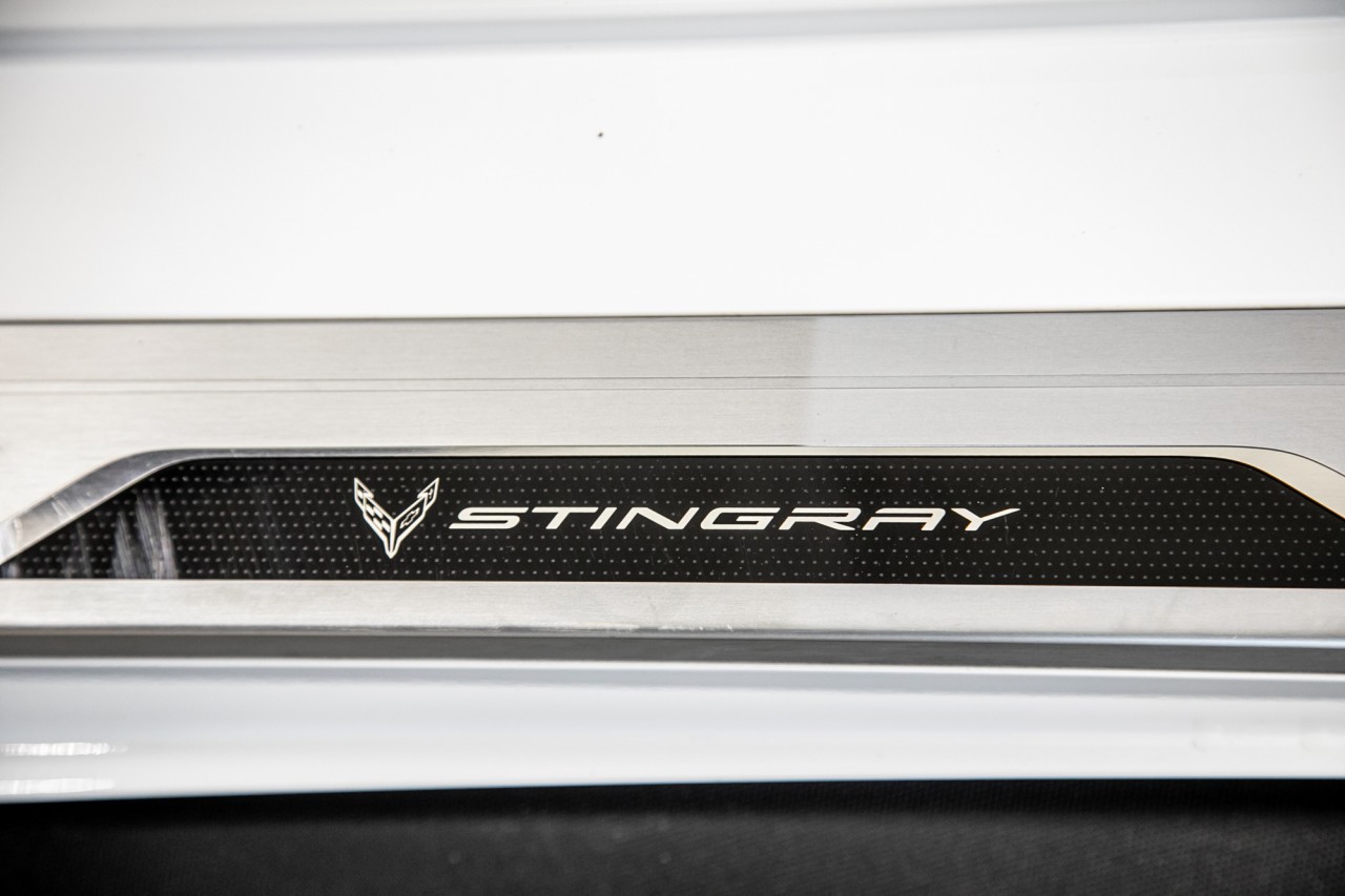 2024 Volkswagen Golf R - Image 21