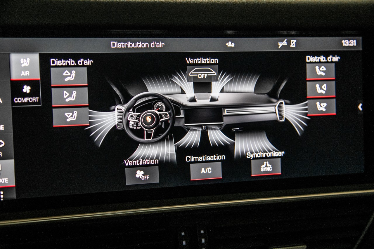 2024 Toyota Prius - Image 72