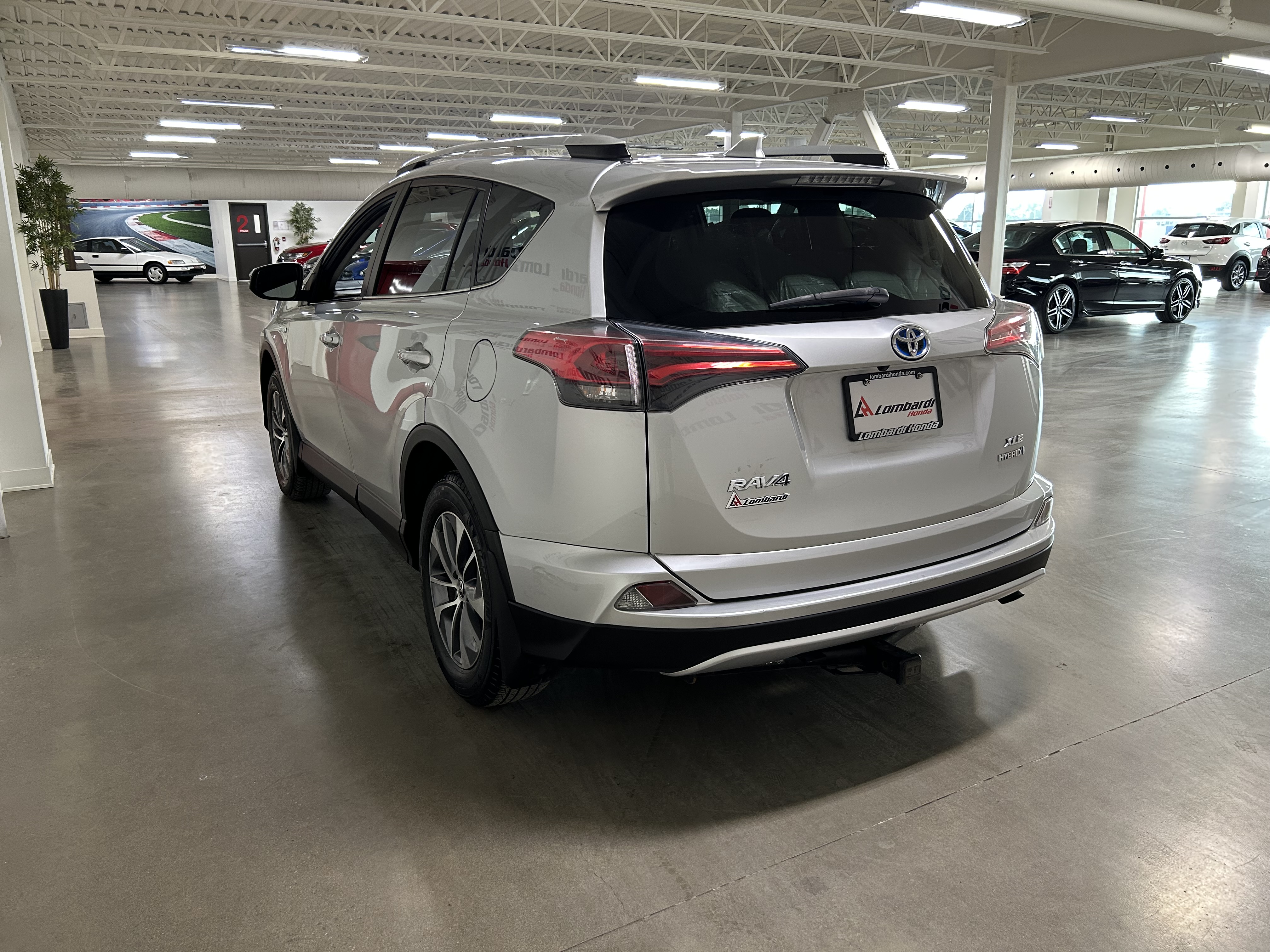 2019 Toyota Rav4 - Image 5