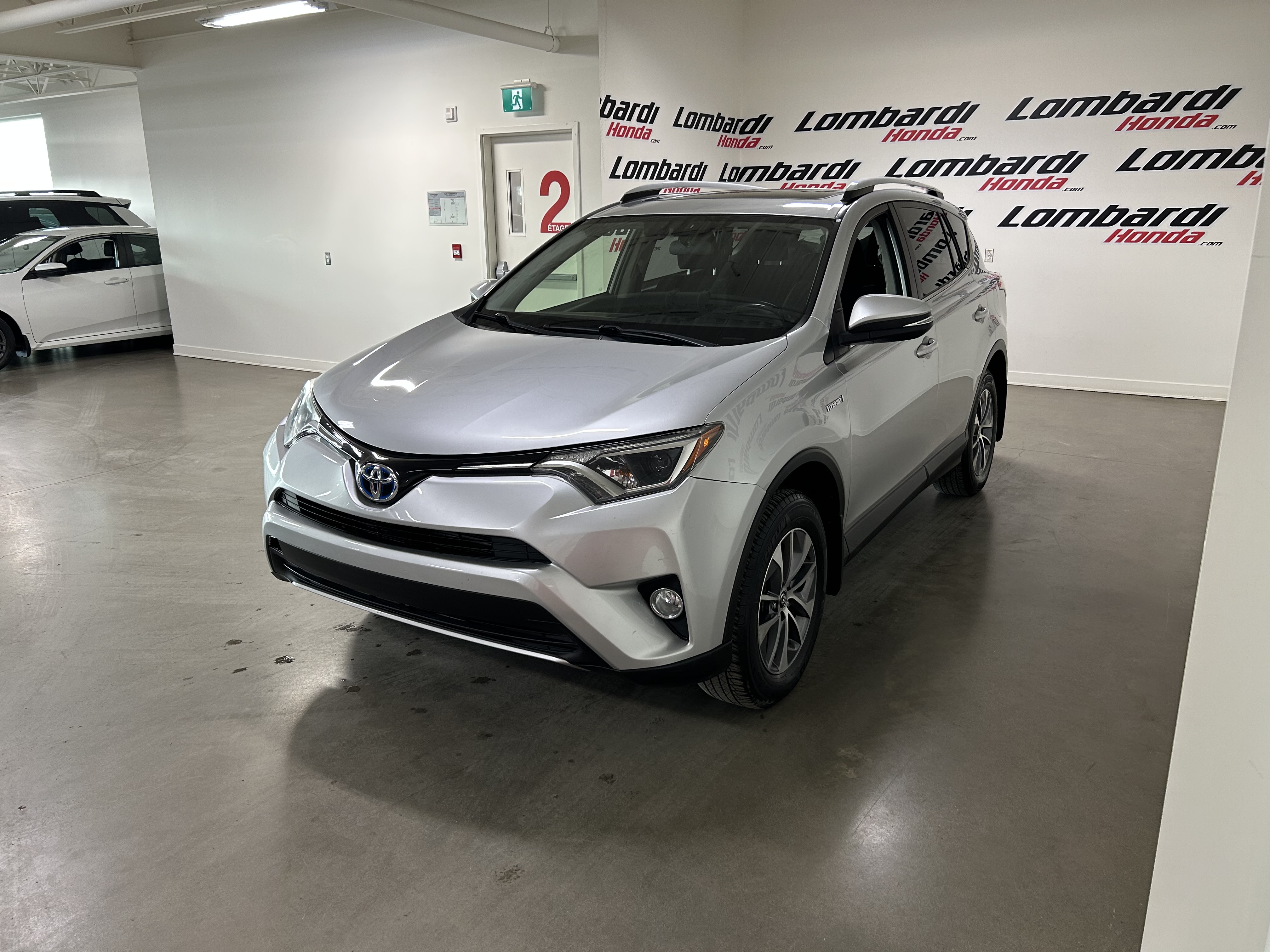 2019 Toyota Rav4 - Image 6