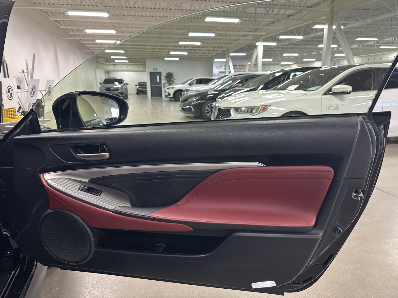 2023 Toyota Rav4 - Image 24
