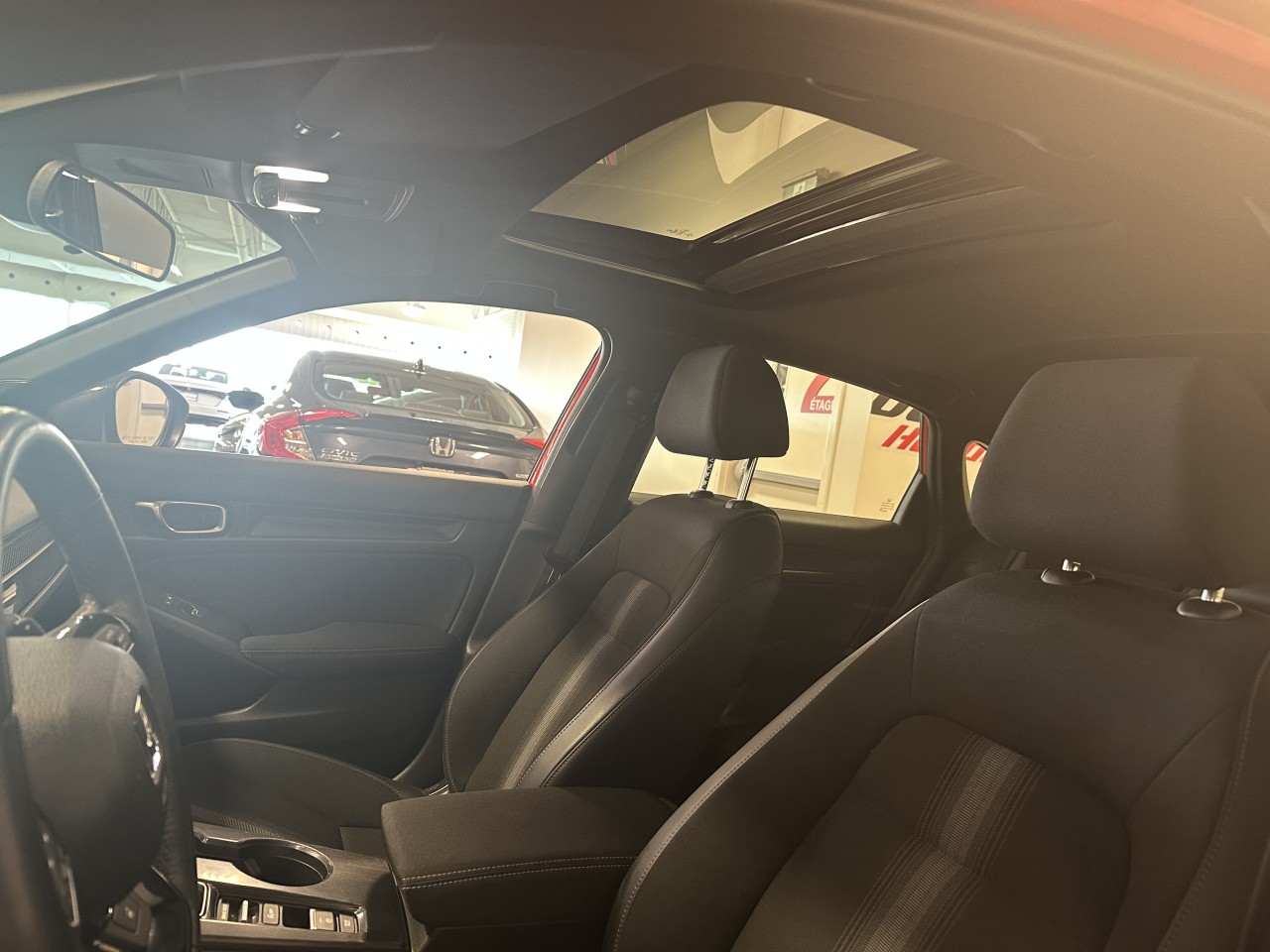 2023 Nissan Pathfinder - Image 12