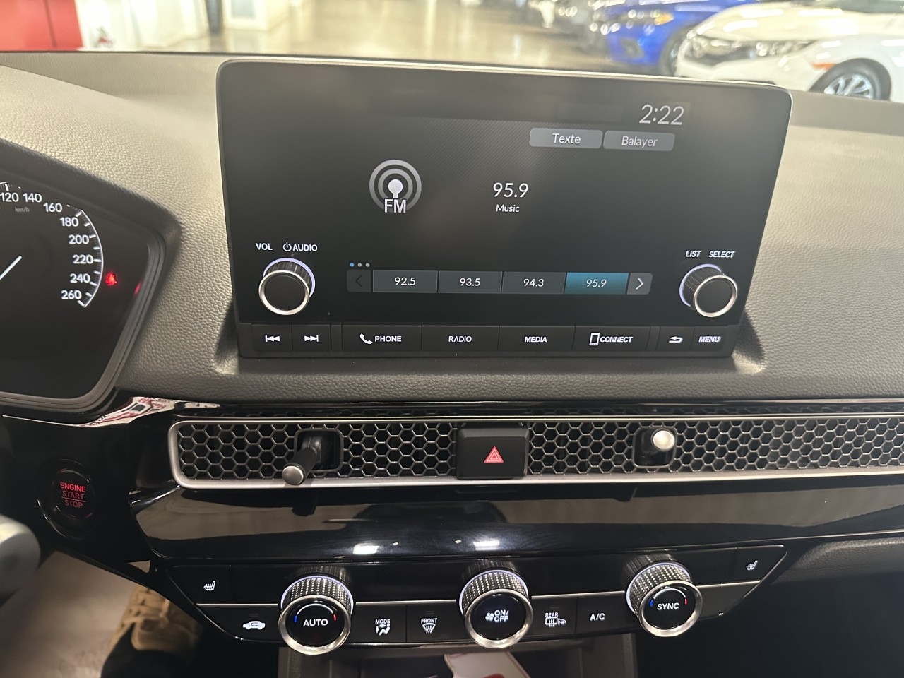 2023 Nissan Pathfinder - Image 17