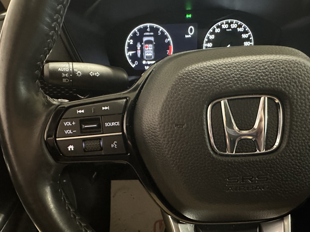 2023 Honda Odyssey - Image 16